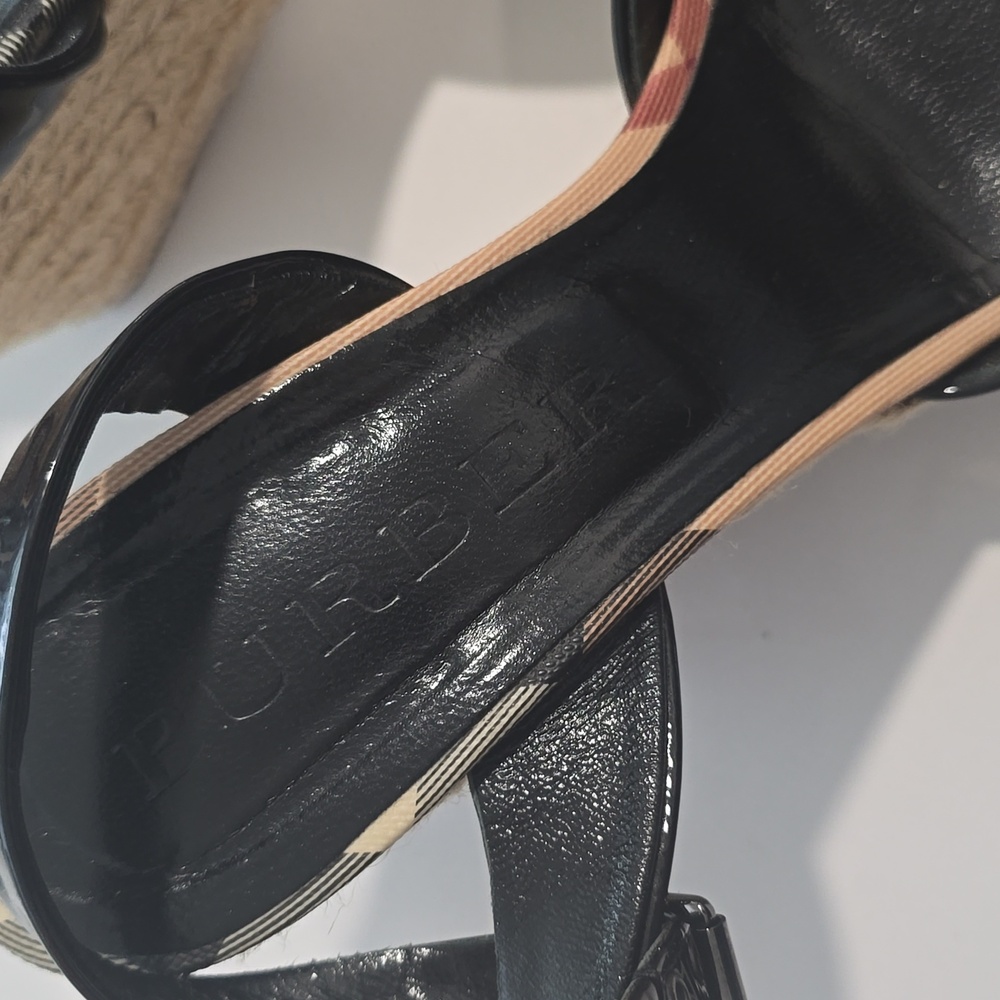 Burberry Plaid Wedge Sandals Espadrilles Size 39 with Box - Picture 4 of 16